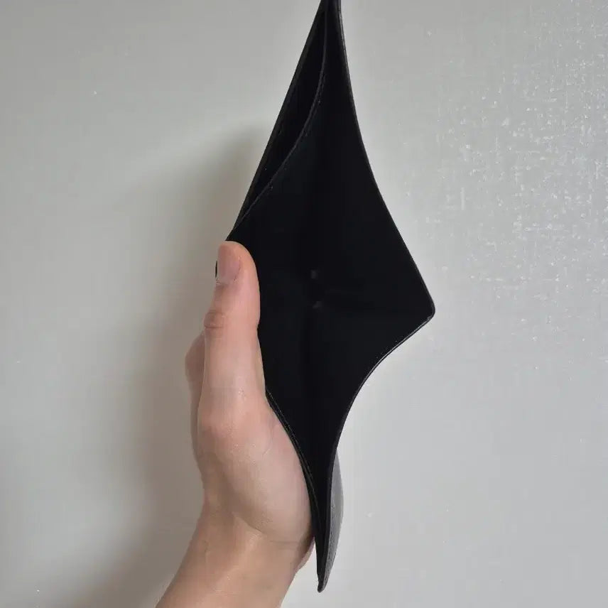 [BUNJANG] Louis Vuitton Multiple Wallet Taiga Black / [최상급]루이비통 멀티플 월렛 타이가 블랙 지갑