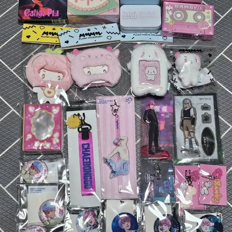 [BUNJANG] PLAVE Bambi Official MD Bundle Set / 플레이브 밤비 공식 MD 일괄 양도 삼왜 육여름 웨포럽 대쉬