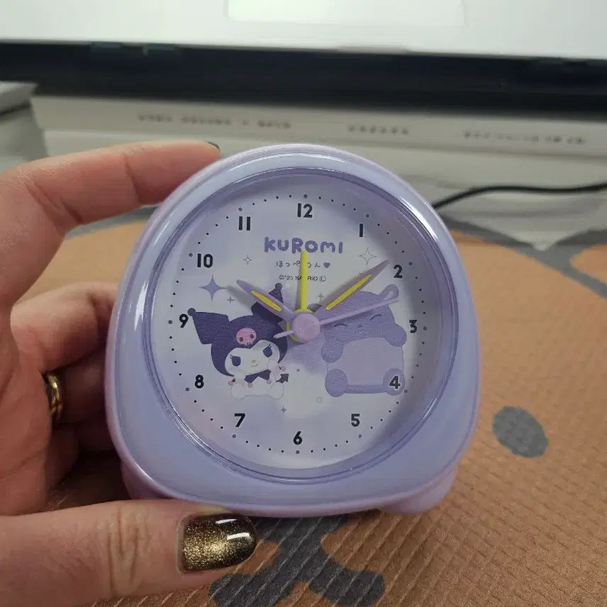 [BUNJANG] Kuromi Desk Clock / 쿠로미 탁상시계