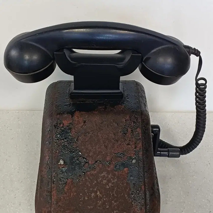 [BUNJANG] Vintage Iron Telephone Interior Prop / 근대사 수집품 민속품 빈티지 인테리어 소품  철제  전화기