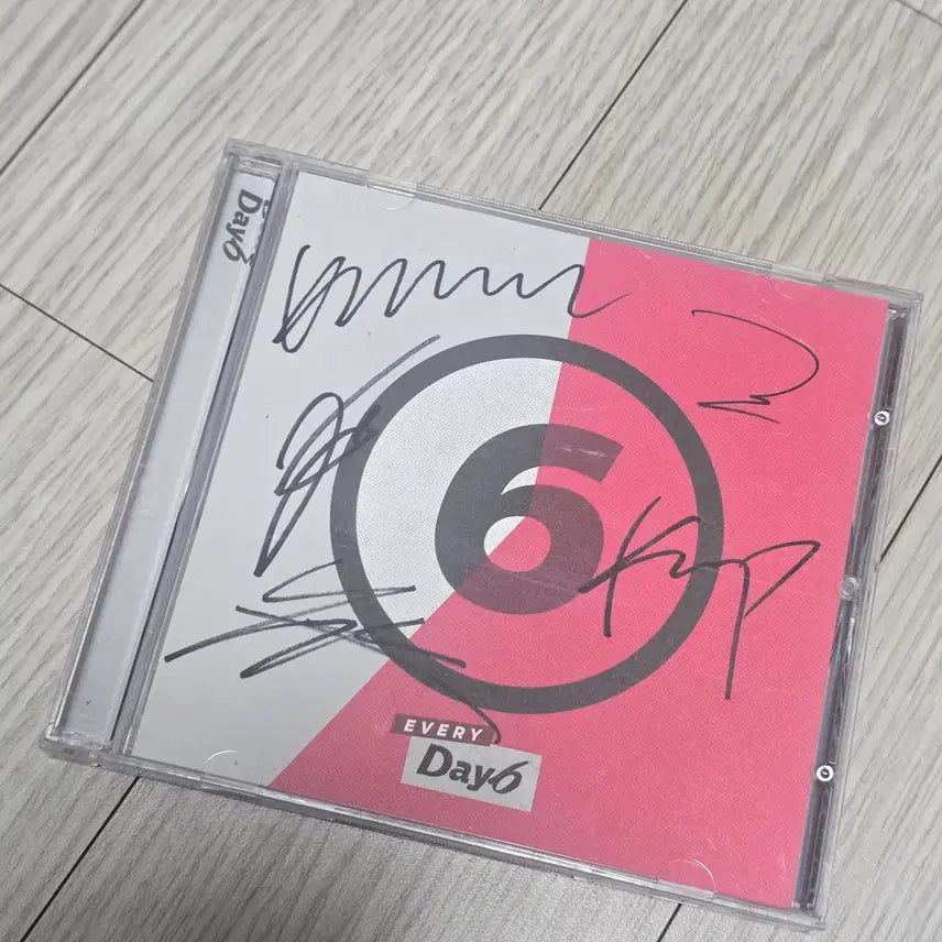 [BUNJANG] DAY6 EVERY DAY6 July Signed Album / 데이식스 EVERY DAY6 에데식 디지털 싱글 싸인 앨범 JULY 7월