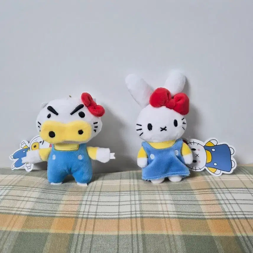 [BUNJANG] Hello Kitty Buriburi Daimao &amp; Miffy Doll Keychains Bundle Set / 2개일괄 키티부리부리대마왕 키티미피  인형키링