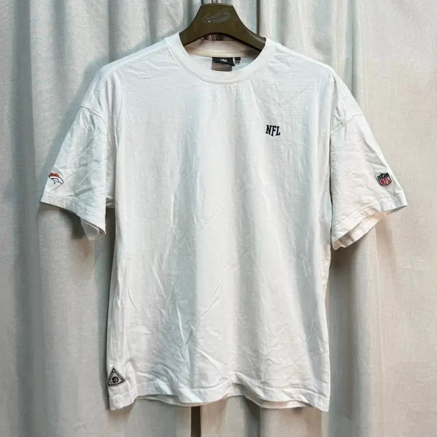 [BUNJANG] NFL Denver Broncos Loose Fit Back Print Short Sleeve T-Shirt / NFL 덴버 브론코스 루즈핏 백프린팅 반팔 티셔츠