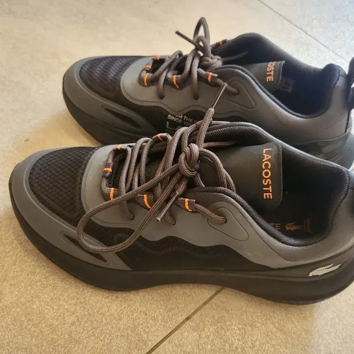 [BUNJANG] Lacoste Sneakers Black UK 4 / 라코스테스니키즈블랙uk4
