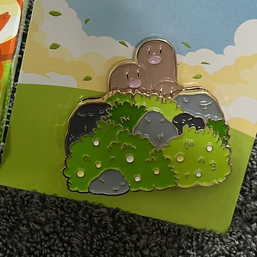 [BUNJANG] Isaac Toast Daktrio Pin Badge Metal Badge / 새상품) 이삭토스트 닥트리오 핀뱃지 랜덤 메탈 뱃지