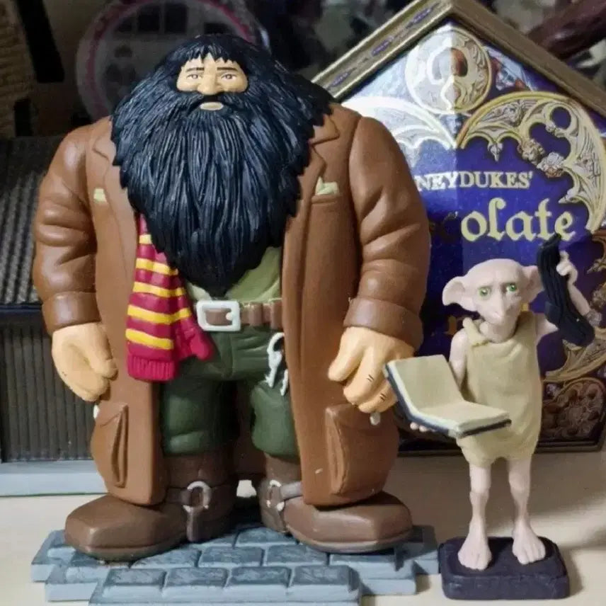 [BUNJANG] Harry Potter Hagrid Vintage Figure + Dobby Gacha Figure Bundle Set / 일괄) 해리포터 해그리드 빈티지 피규어+도비 가챠 피규어