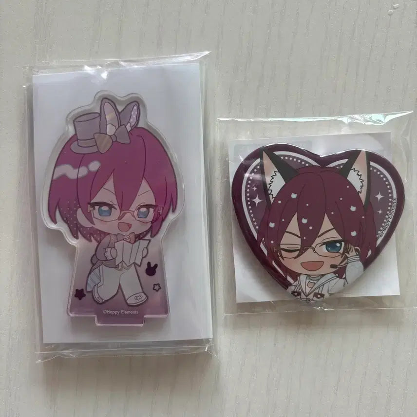 [BUNJANG] Ensemble Stars! Nijie Cafe Rabbit Acrylic Stand &amp; Can Badge Bundle Set / 일괄) 앙스타 애니카페 토끼 아크릴스탠드 난쟈타운 캔뱃지