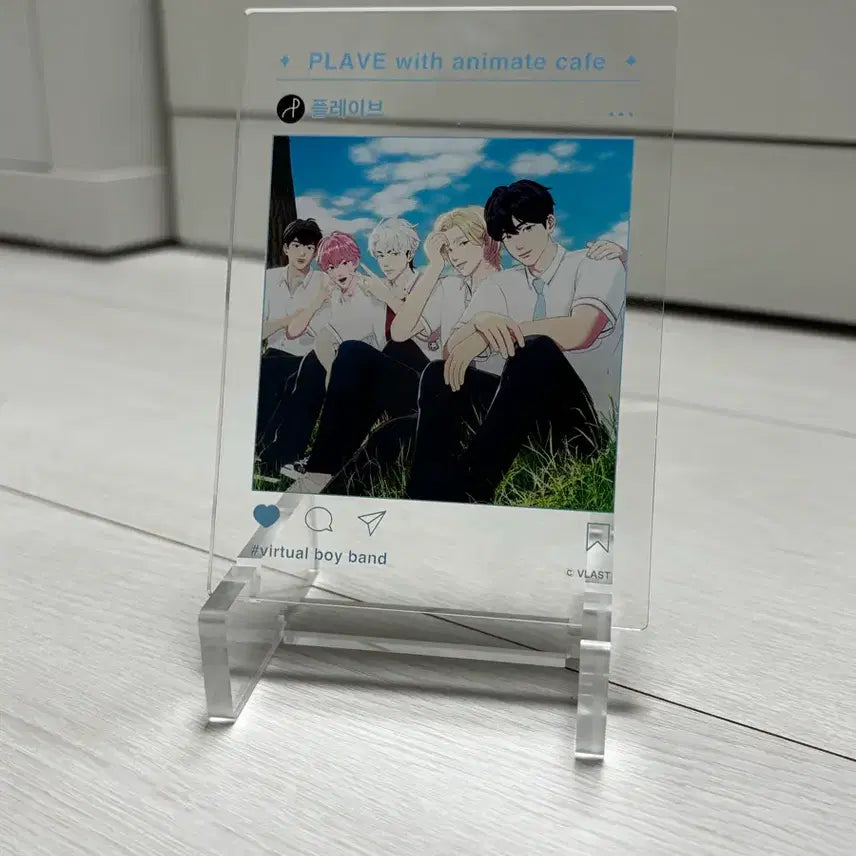 [BUNJANG] PLAVE Animate Acrylic Photo Frame / 플레이브 애니메이트 아크릴포토프레임