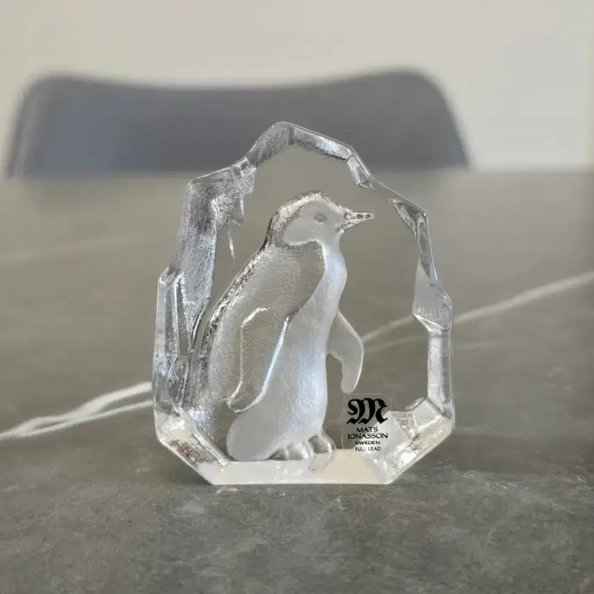 [BUNJANG] Mats Jonasson Swedish Crystal Penguin Figurine / Mats Jonasson 스웨덴 크리스탈 펭귄 장식품