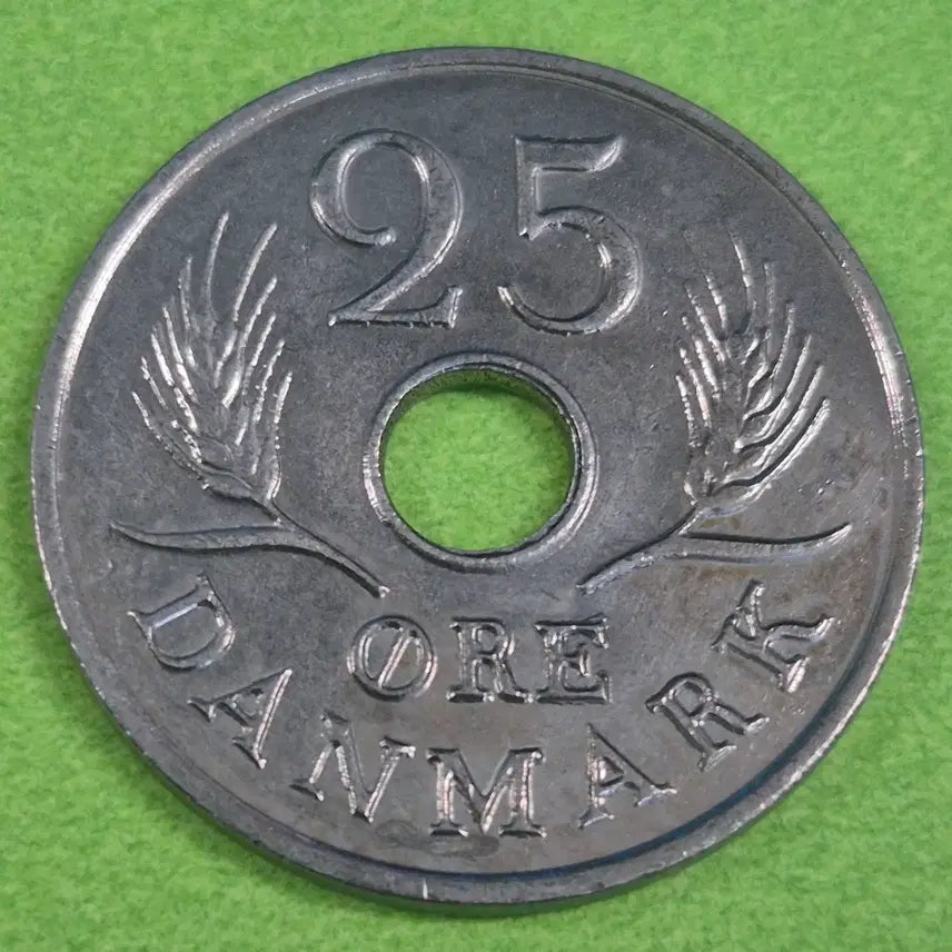[BUNJANG] 1967 Denmark 25 Ore Coin / 1967 덴마크 25오레 동전 M3168