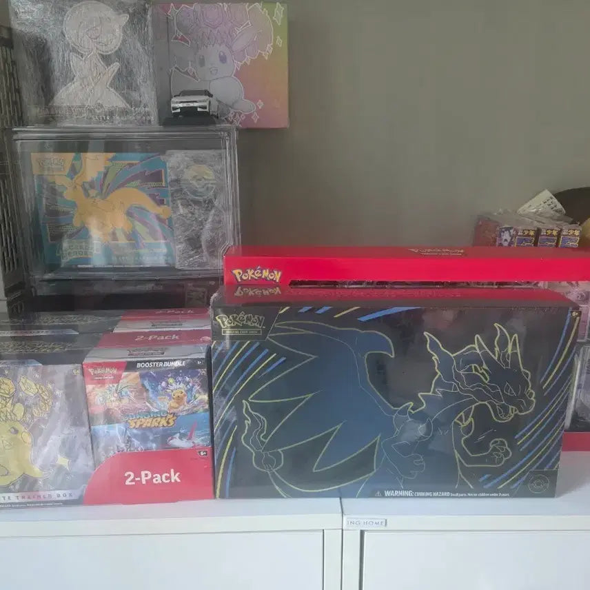 [BUNJANG] Pokemon Charizard UPC &amp; Pikachu ETB North American Box Bundle / 리자몽upc 피카츄etb 포켓몬 북미박스 팝니다