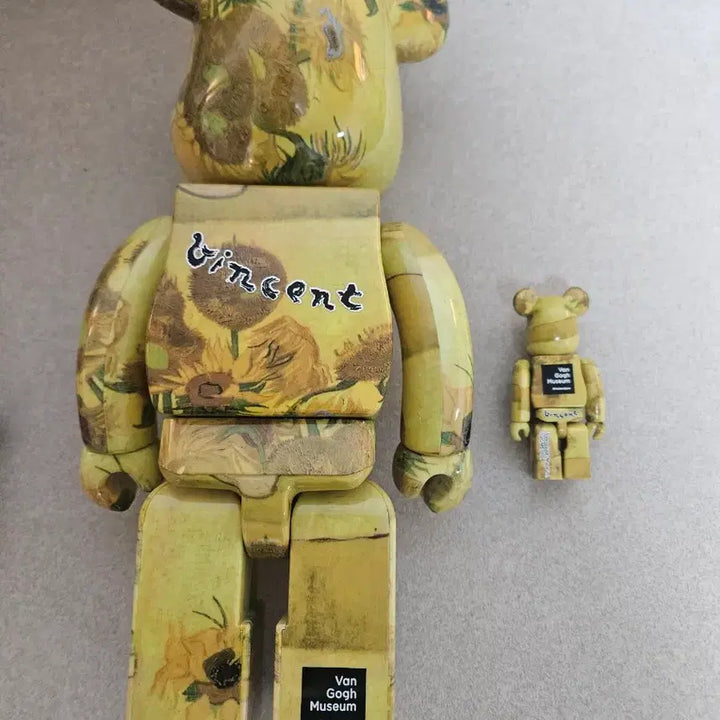 [BUNJANG] Bearbrick Van Gogh Sunflower Set 400% / 베어브릭 400 반고흐 해바라기 100 400