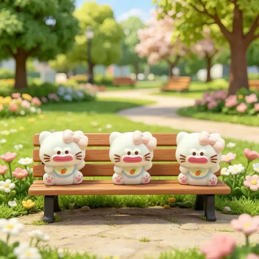 [BUNJANG] Hello Kitty Sausage Lips Figure / 소시지 입술 헬로키티 피규어