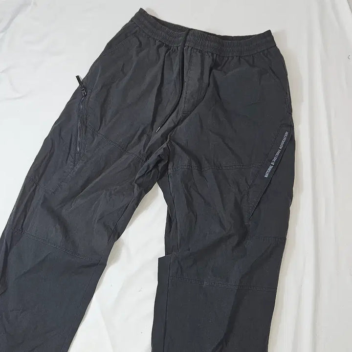 [BUNJANG] NBA Utility Parachute Woven Jogger Pants String Training Pants Size 32 / NBA 유틸리티 파라슈트 우븐 조거팬츠 스트링 트레이닝 바지 32