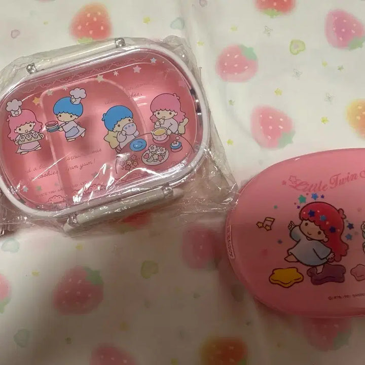 [BUNJANG] Classic Kiki &amp; Lala Storage Box &amp; Lunch Box Set / 고전 키키라라 보관함 도시락 키티도시락 키티스트랩 키티보관함