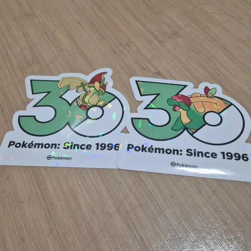 [BUNJANG] Pokemon 30th Anniversary Logo Sticker / 포켓몬 30주년 로고 스티커 30주년 스티커 애프룡 단지래플