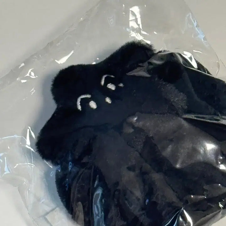 [BUNJANG] NCT Mark Makgasari Blackgasari Scrunchie (Sealed) / NCT MARK 마크 맠가사리 흑가사리 스크런치 미개봉