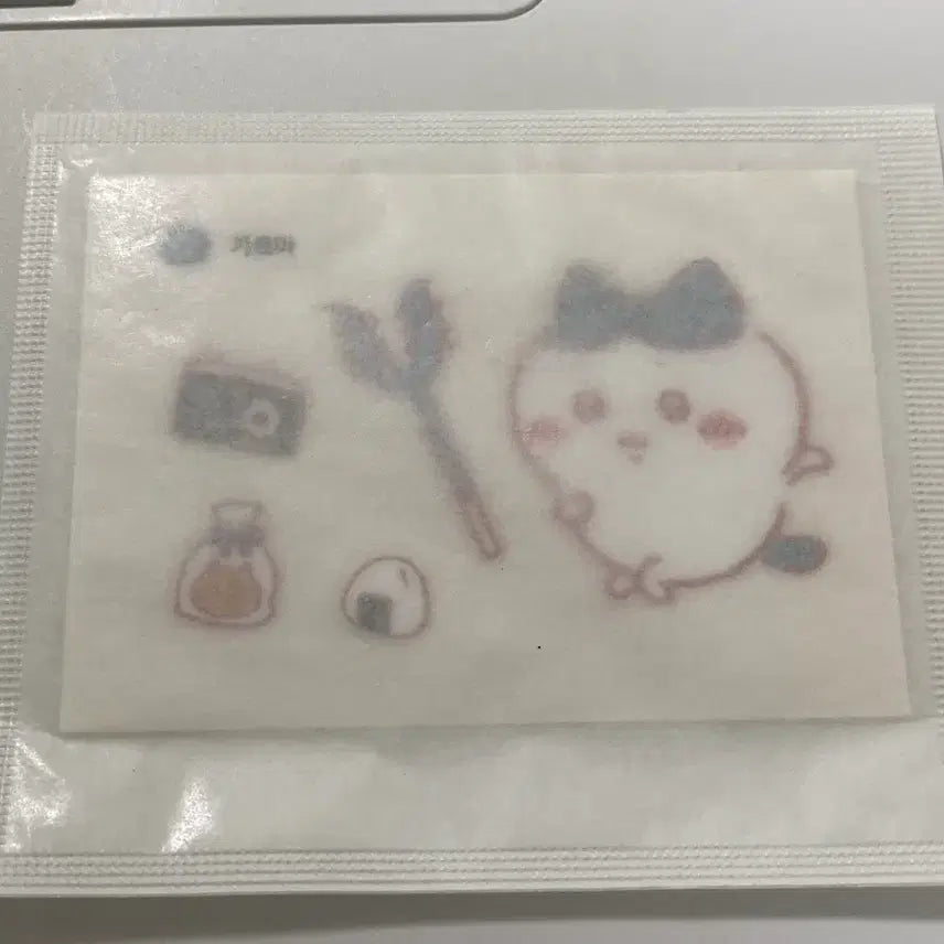 [BUNJANG] Chiikawa Hachiware Bagel Chip Mini Sticker (Sealed) / (미개봉) 먼작귀 치이카와 하치와레 올리브영 베이글칩 띠부씰 스티커