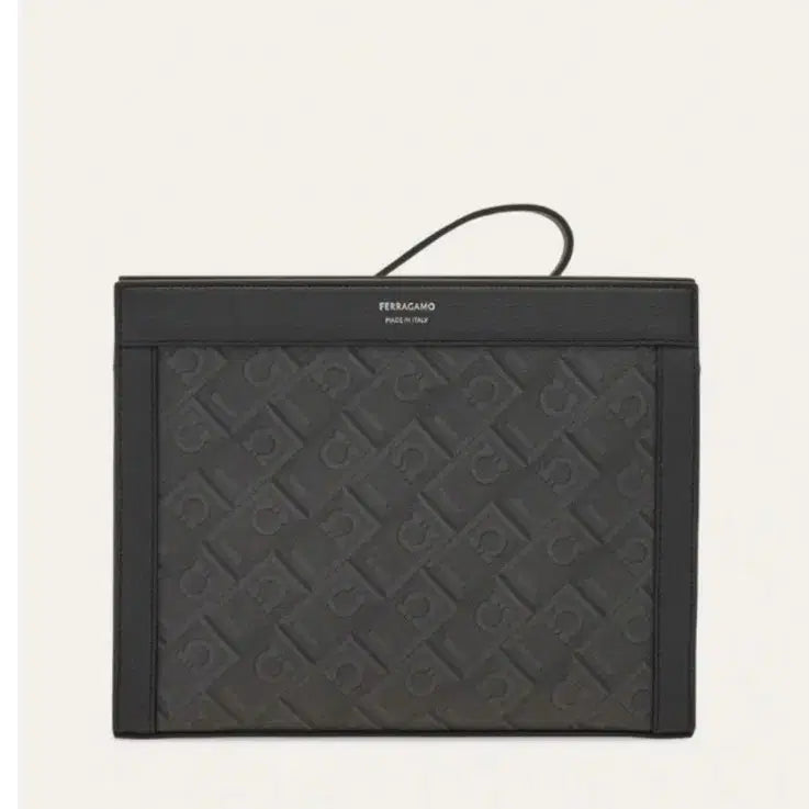 [BUNJANG] Salvatore Ferragamo Logo Pattern Leather Clutch Bag / 페라가모 클러치