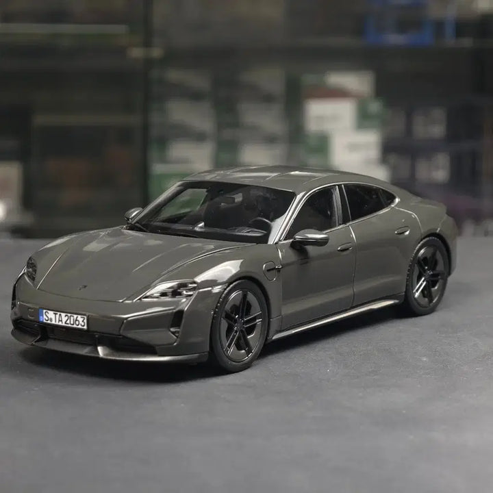 [BUNJANG] Norev 1:18 Porsche Taycan Turbo S / 1:18 노레브 포르쉐 타이칸 터보 S