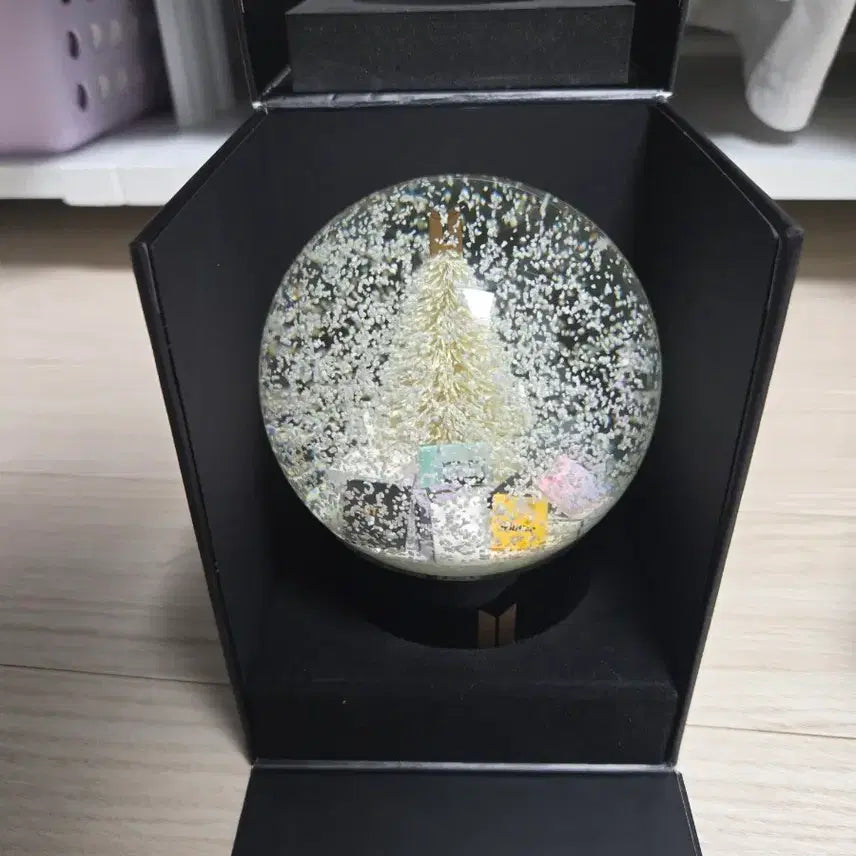 [BUNJANG] BTS Merch Box 10 Snow Globe / 방탄 머치박스 10