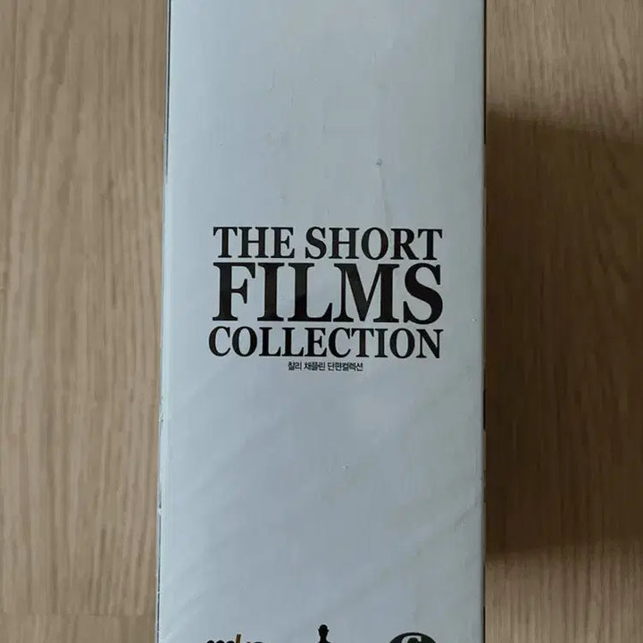 [BUNJANG] Charlie Chaplin Edition HD Remastering: Short Film Collection (10-Disc) / [HD 리마스터링] 찰리 채플린 에디션 : 단편 컬렉션 (10disc)