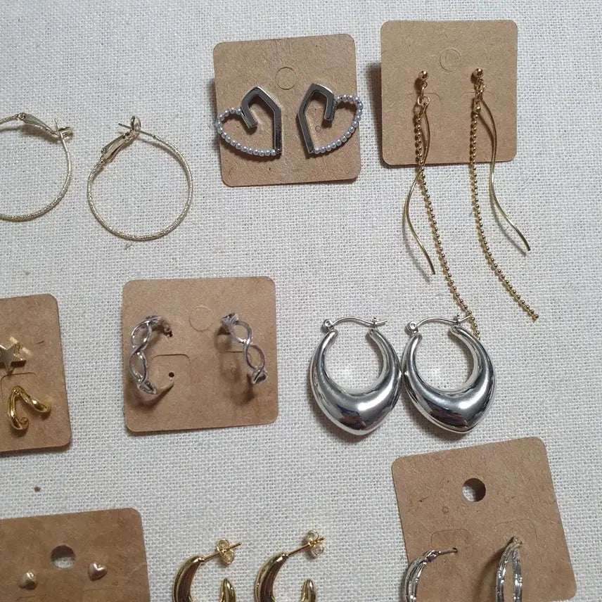 [BUNJANG] 16 Pairs Earrings Bundle Set / 귀걸이 16개 일괄