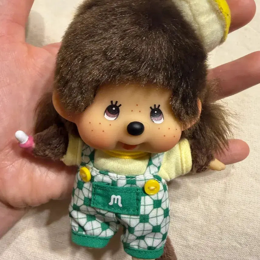 [BUNJANG] Melonpan Monchhichi Big Head Keychain (New) / 메론빵 빅헤드 몬치치 키링 새제품