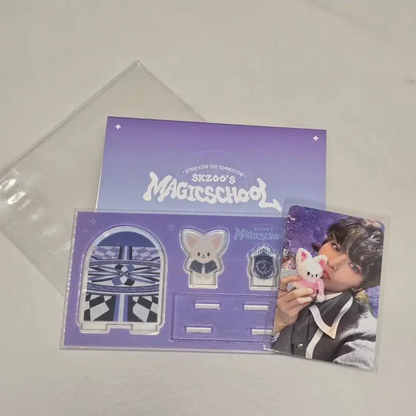 [BUNJANG] Stray Kids Magic School Popup Acrylic Stand Photocard Set I.N / 스트레이키즈 매직스쿨 팝업 아크릴 스탠드 포토카드 세트 아이엔