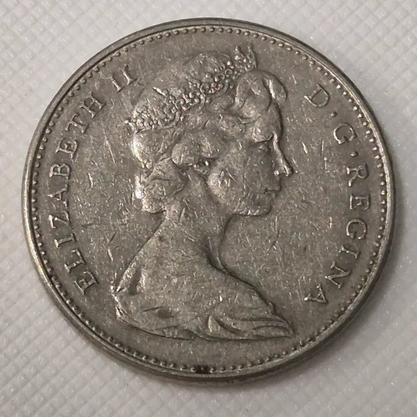 [BUNJANG] 1965 Canada 5 Cents Coin / 1965년 캐나다 5센트 동전 zk-3863