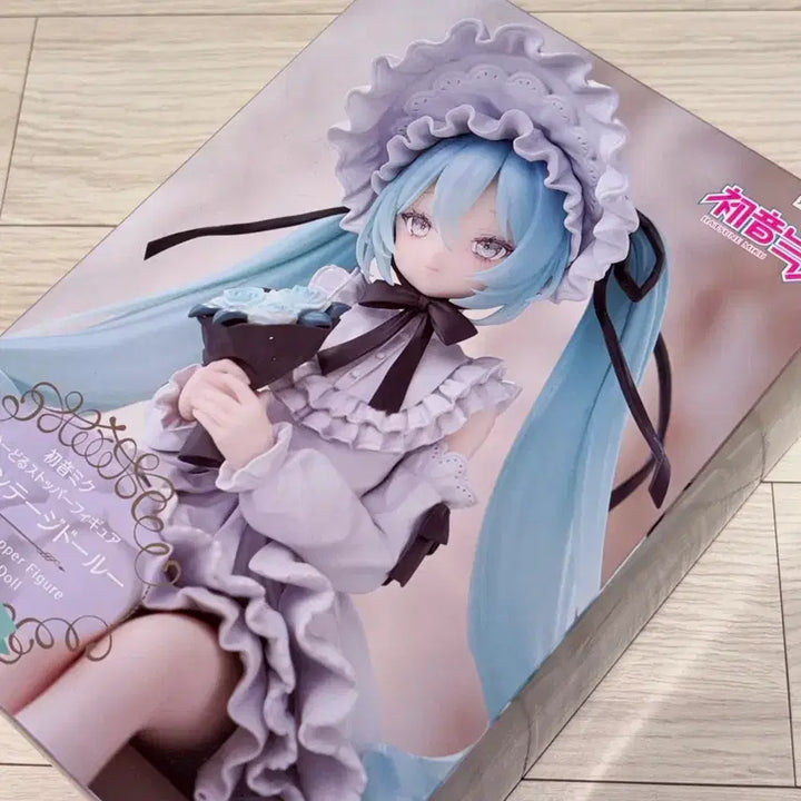 [BUNJANG] Miku Vintage Doll Figure / 미쿠 빈티지돌 피규어