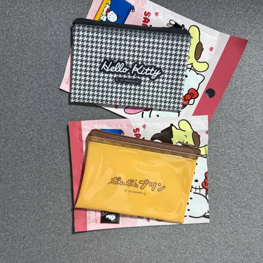 [BUNJANG] Sanrio Kitty Pompompurin Clip Board Pouch Bag Bundle Set / 새것 키티  클립보드 폼폼푸린 파우치 키티 가방 일괄
