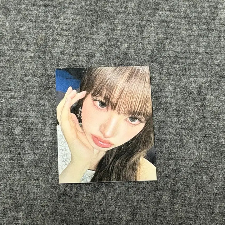 [BUNJANG] IVE Rei Krispy Kreme Mini Photocard / 아이브 크리스피크림도넛 리즈 미니 포카
