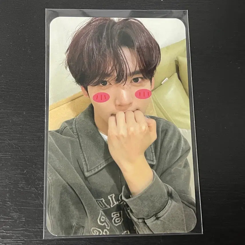 [BUNJANG] ANDWIB 2nd Week Han Yu Jin Event Photocard / 앤더블 2주차 한유진 공방 포카 양도합니다