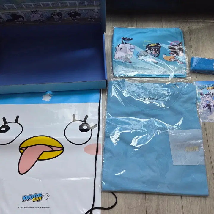 [BUNJANG] Blue Archive Kotori Run Goods Box / 블루아카이브 키보토스런 굿즈박스(배번호, 메달 X) 티셔츠 XL