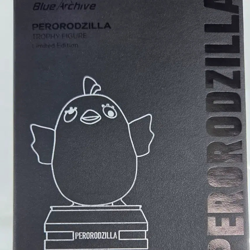 [BUNJANG] Blue Archive 1.5th Anniversary Perorozilla Platinum Trophy / 블루아카이브 1.5주년 온리전 페로로질라 플레티넘 트로피