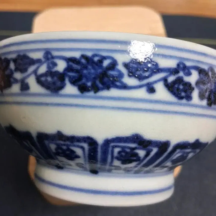 [BUNJANG] Seondeok Year Mark Celadon Vase / 선덕년제 완