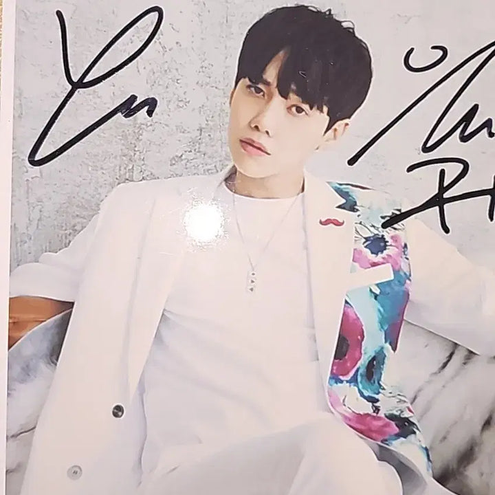 [BUNJANG] Lee Daewon Signed Autograph Photo / 이대원 친필 사진 싸인