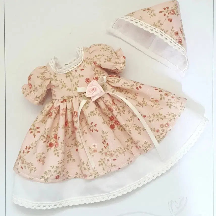 [BUNJANG] Madame Alexander 8-inch Doll Outfit Handmade Dress with Bonnet / 마담알렉산더 8인치 의상