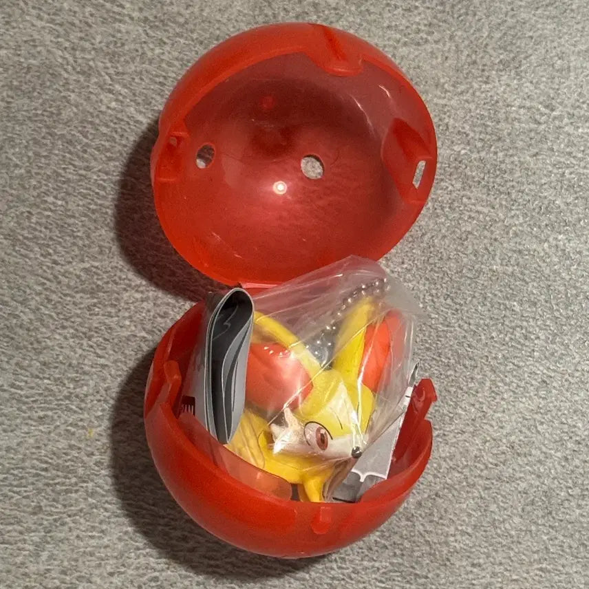 [BUNJANG] Pokemon Swing Series Fire Type Fennekin Keyring / 포켓몬 스윙시리즈 fire type 키링 푸후꼬 미개봉 새상품