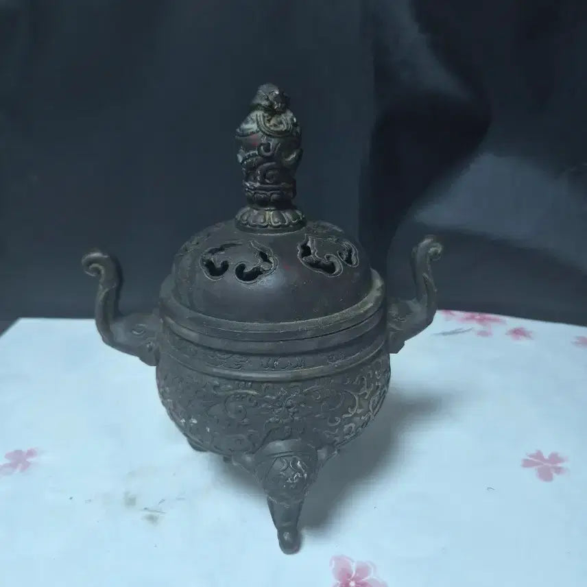 [BUNJANG] Qianlong Period Solid Bronze Censer with Animal Head Handles / 건륭 시대 순 청동 향로, 동물 머리 손잡이 포함