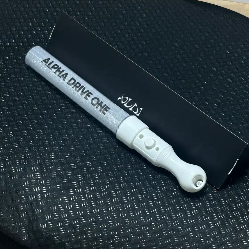 [BUNJANG] ALDI ONE Temporary Lightstick / 알디원 임시 응원봉