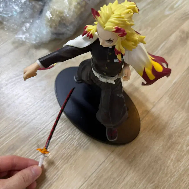 [BUNJANG] Sega Premium Demon Slayer: Kimetsu no Yaiba SPM Kyojuro Rengoku Figure / 박스X [중고] 세가 프리미엄 귀멸의칼날 SPM 렌고쿠 피규어