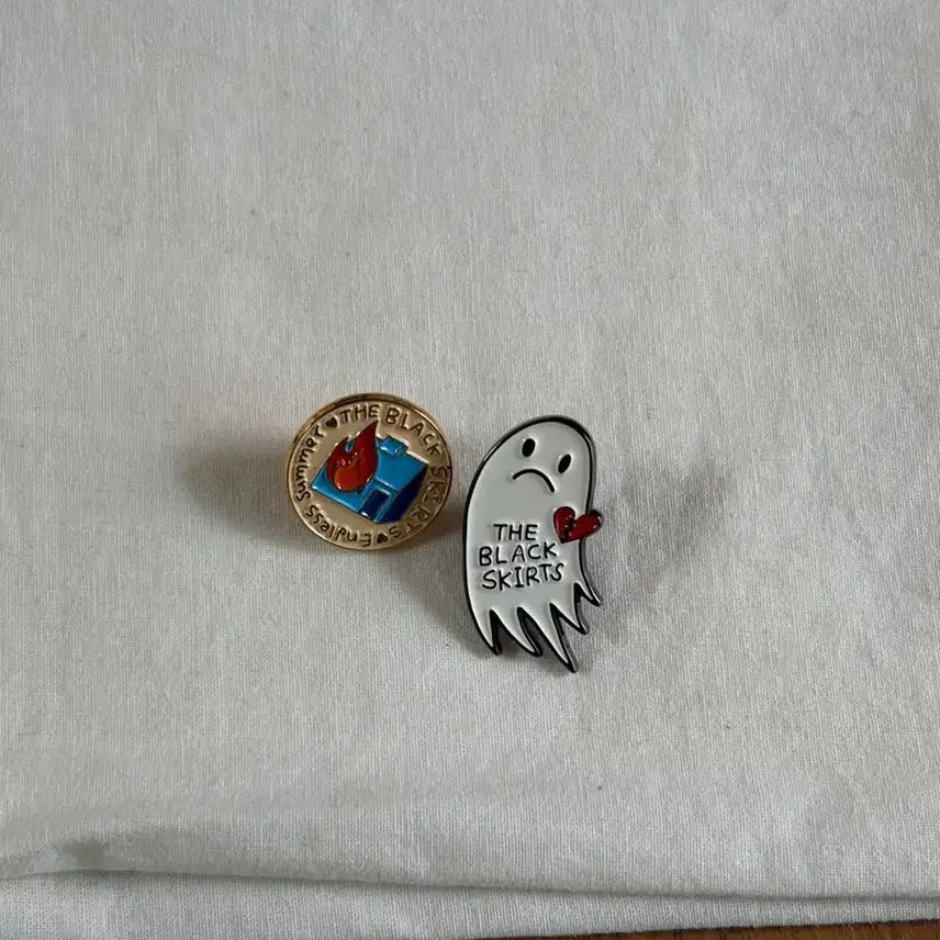 [BUNJANG] The Black Skirts Badge Set / 검정치마 뱃지