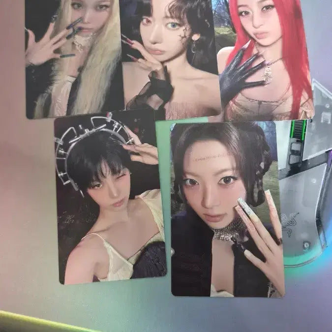 [BUNJANG] LE SSERAFIM Bomshell Weverse Shop Photocard Set / 르세라핌 붐팔라 위버스샵 포카 세트