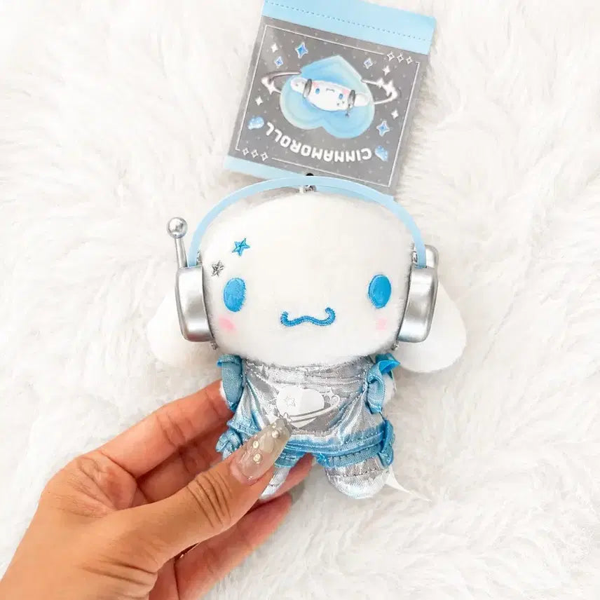[BUNJANG] Sanrio Tokimeki Planet Cinnamoroll Mascot Keychain / 산리오 Y2K 토키메키 플래닛 두근두근 마스코트 인형 키링