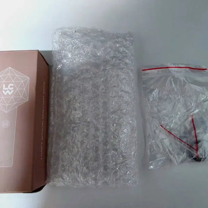 [BUNJANG] Lee Chan Won Lottery Bong Light Stick Keyring / 이찬원 응원봉 로또봉 키링