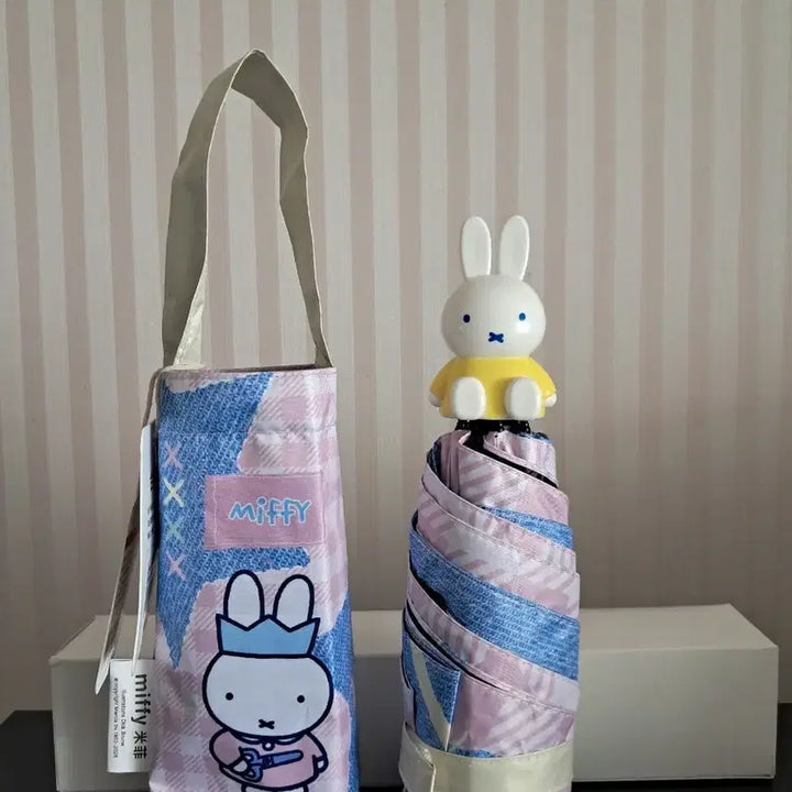 [BUNJANG] Miffy Figure Handle Folding Umbrella / 미피 피규어 손잡이 우산 양산 우양산 접이식 새상품