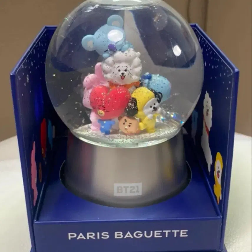 [BUNJANG] BT21 Snow Globe / BT21 방탄 스노우볼
