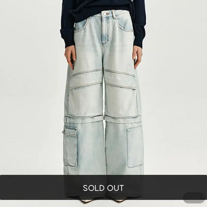 [BUNJANG] Matinkim Cargo Denim Pants Light Blue / 마뗑킴 킴마틴 카고 데님 팬츠